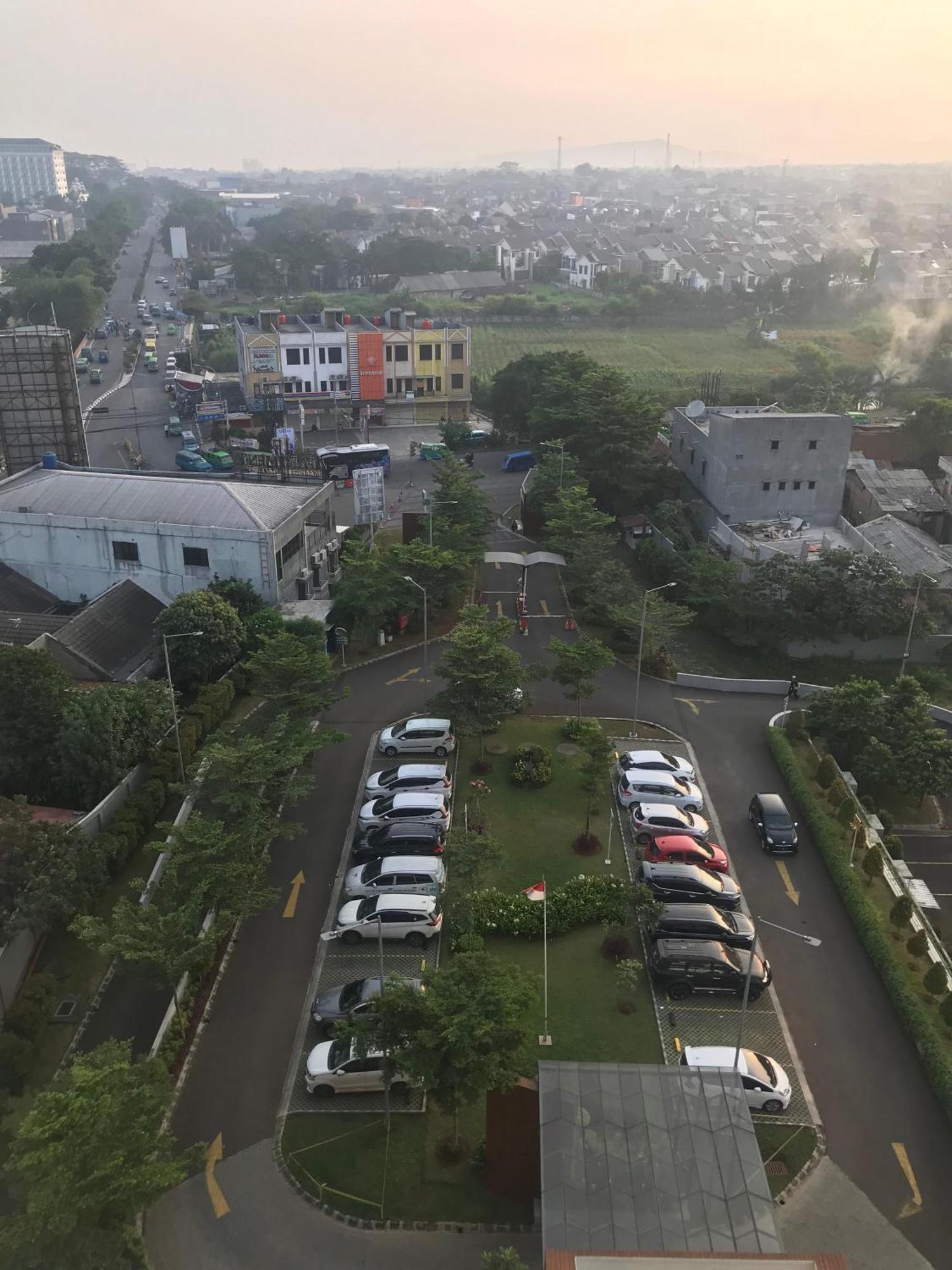 Jasmin Park Apartemen By Fix'S Room Kedungbadak Exterior foto